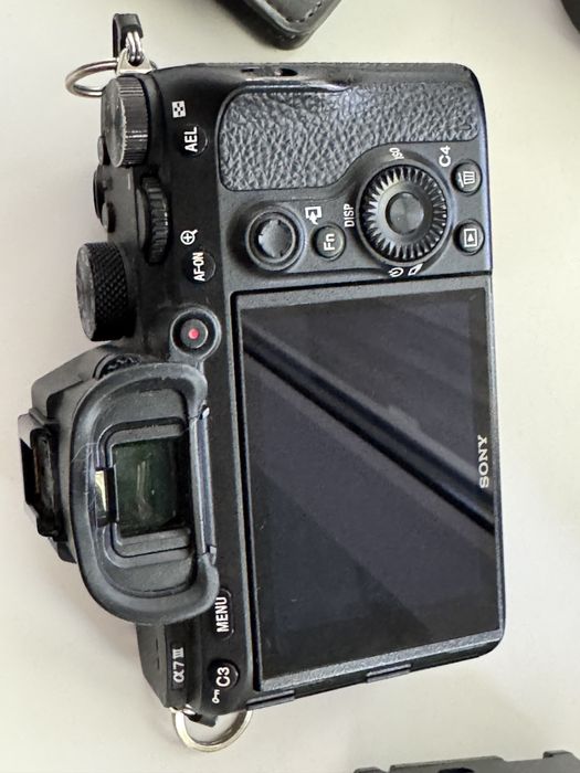 Sony A7 III Body / майже нова / 2 акумулятори / повний комплект