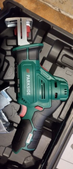 Corta ramos Parkside 12v Novo