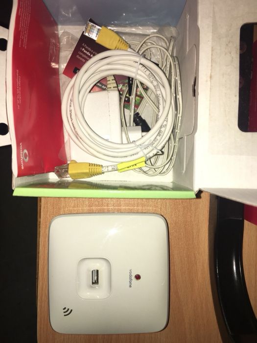 Vodafone sharing dock