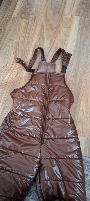 Spodnie sniegowce 140/146 regulowane szelki