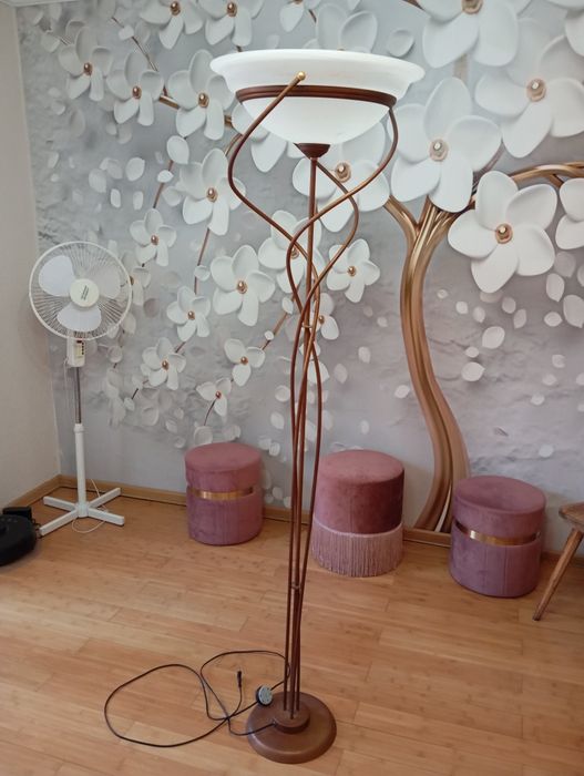Sprzedam lampę stojąca