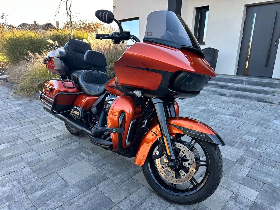 Harley-Davidson Touring Road Glide Limited,Screamin’Eagle,Salon PL