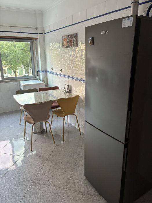 Quarto para arrendar