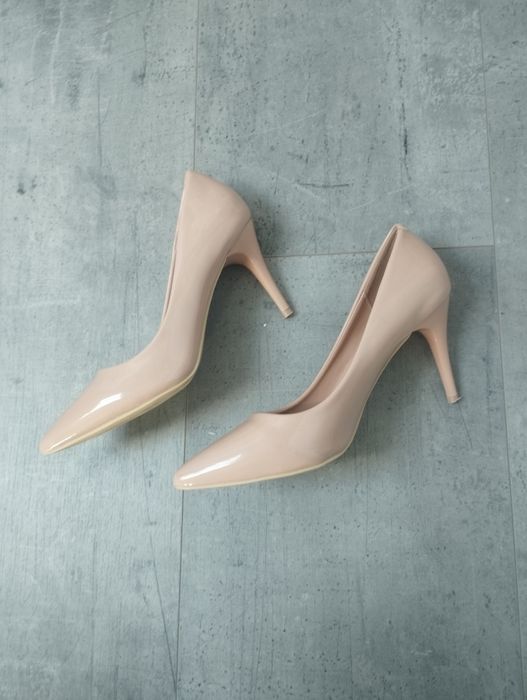 Buty szpilki pudrowy róż