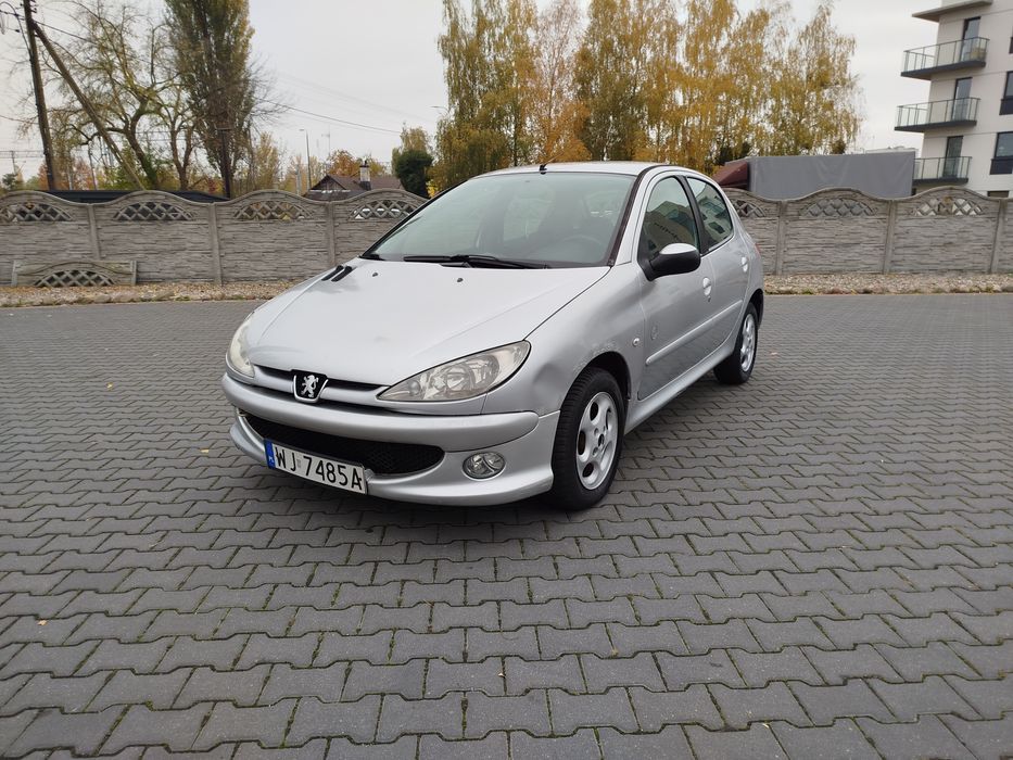 Peugeot 206