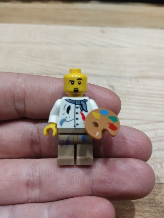Minifigurka seria 4 artysta malarz