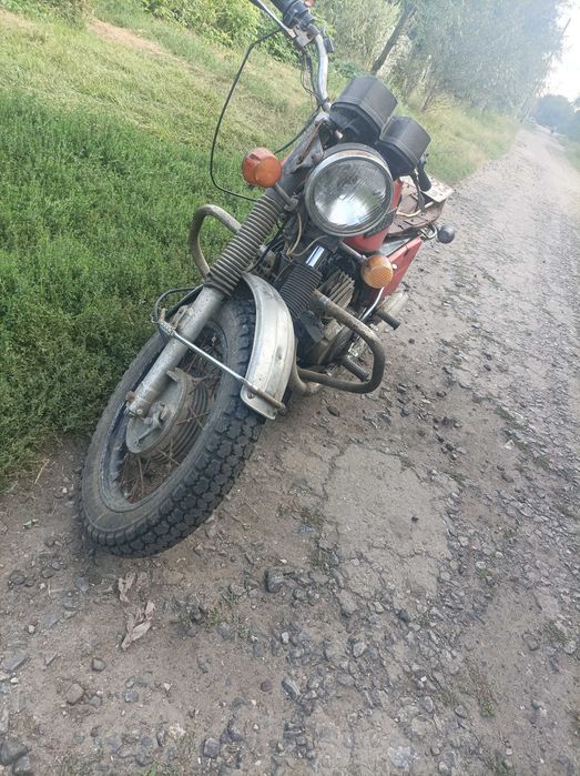 Продам или поменяю на ваши приложение мотоцикл в нормальном состояни