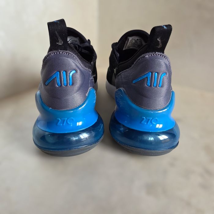 Универсальные кроссовки "Nike Air Max 270"