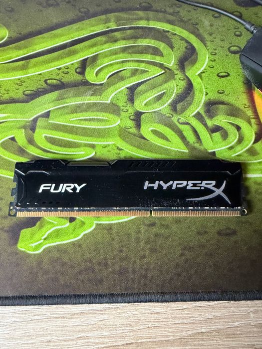 Kingstone fury DDR4 8gb
