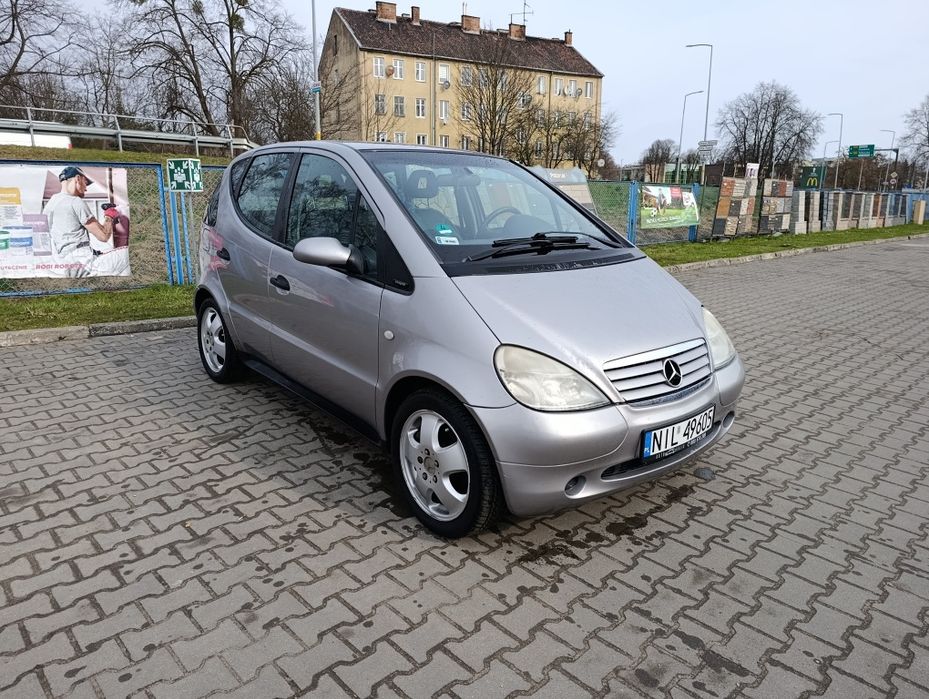 Mercedes A190 1.9 benzyna 2000r