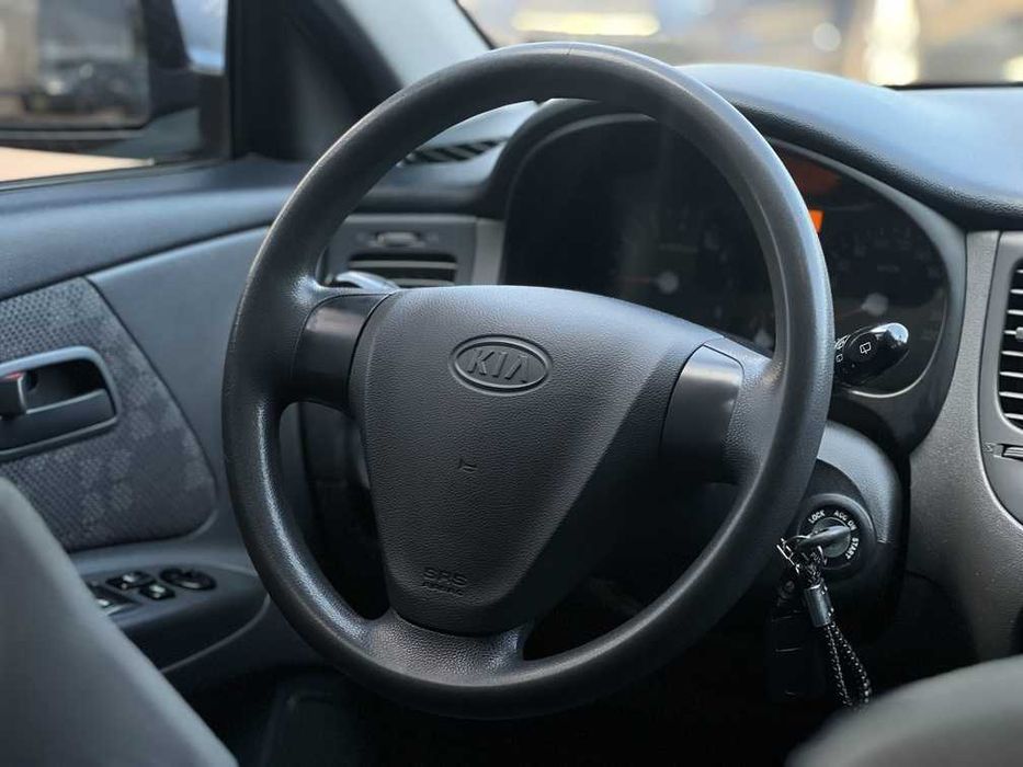 Kia Rio      2009