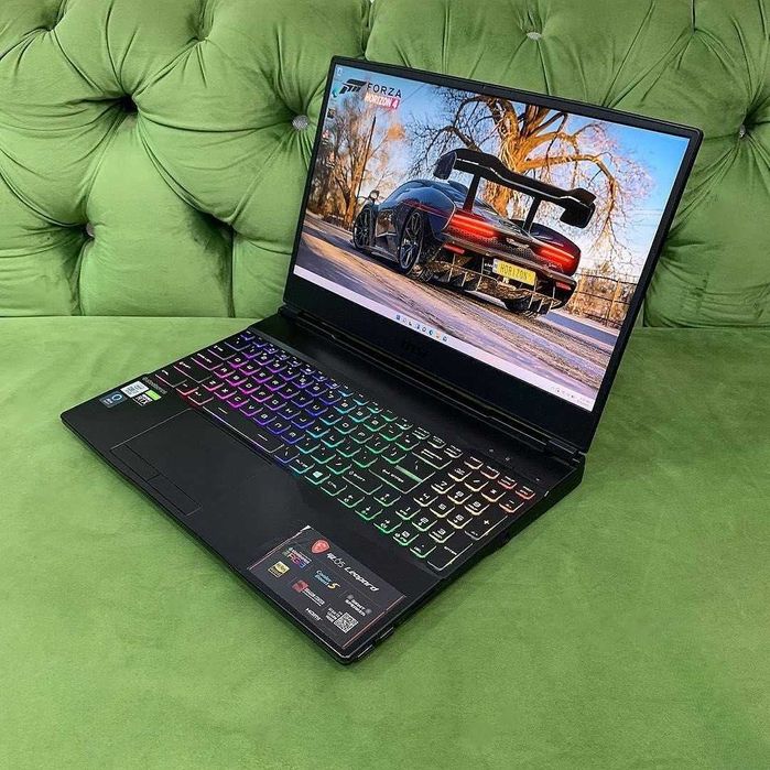 Геймерский ноутбук / 8Гиговая видеокарта RTX / Киберпанк, Сталкер 2