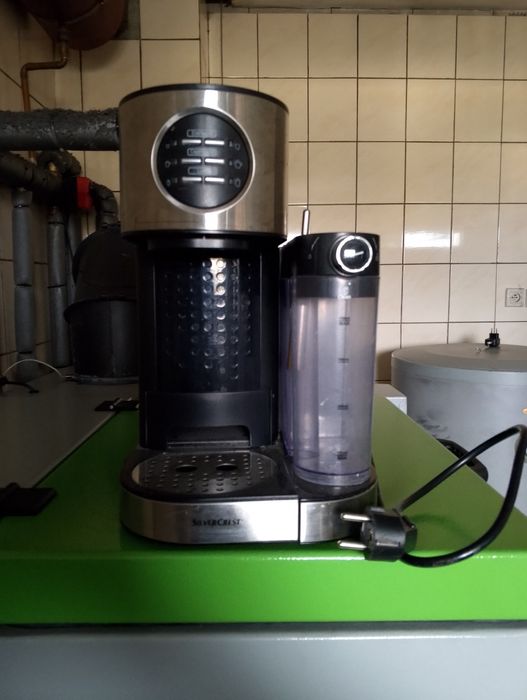 Kolbowy ekspres do kawy