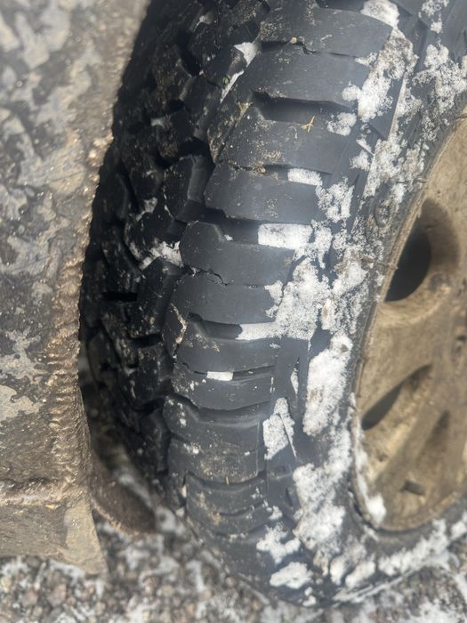 Продам Ауді та запасний кузов до неї