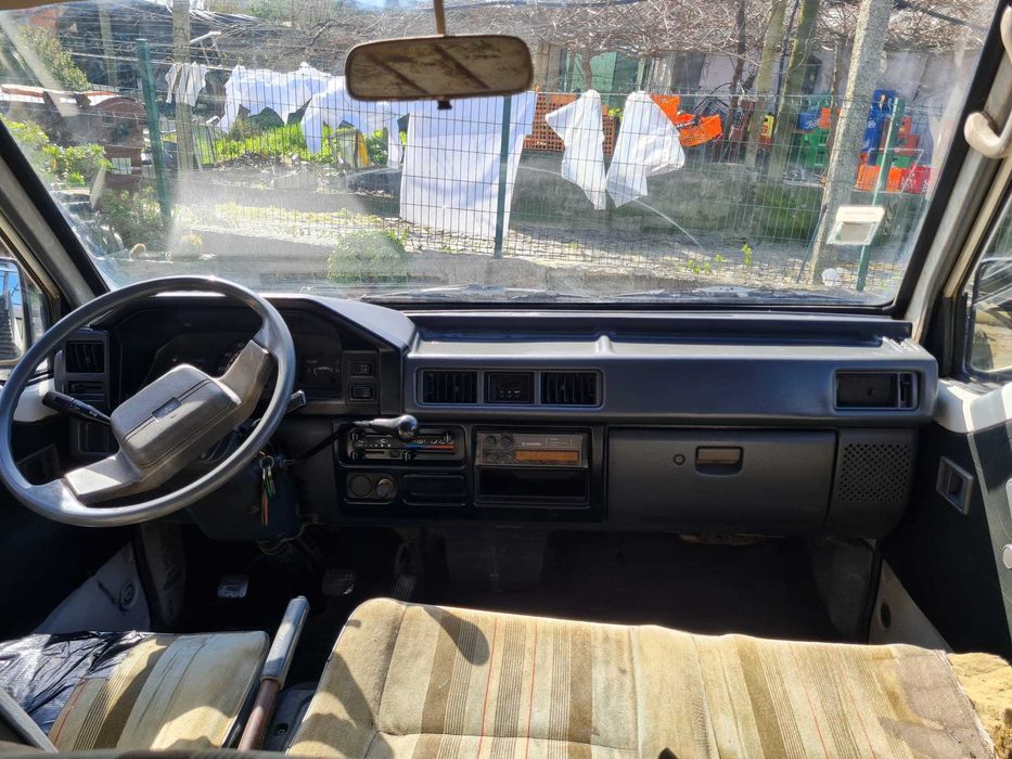 Mitsubishi L 300 9 LUGARES