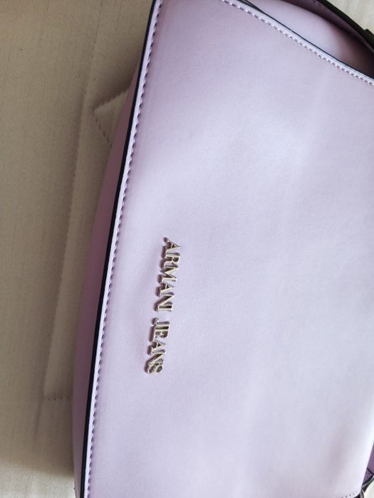 Mala tiracolo Armani Jeans cor lilás, sintética 25x17cm