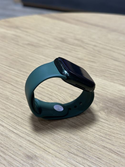 Apple Watch Series 7 41 mm Aluminium Case