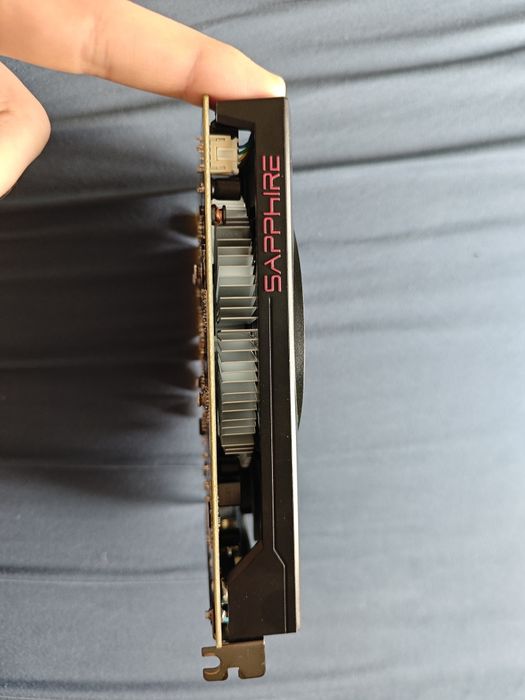sapphire pulse radeon rx 550 4gb gddr5 graphics card