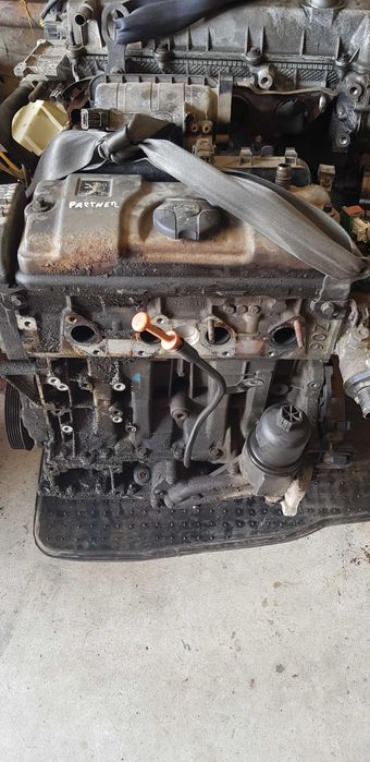 Peugeot Partner silnik 1.4 8v KFW uszkodzony