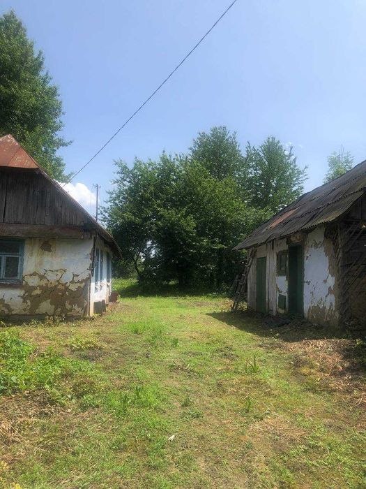 Продається земельна ділянка під житлову забудову в с. Підгір'я