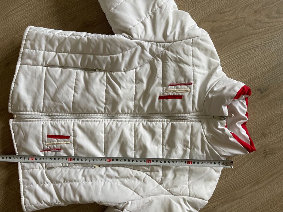 Куртка женская .