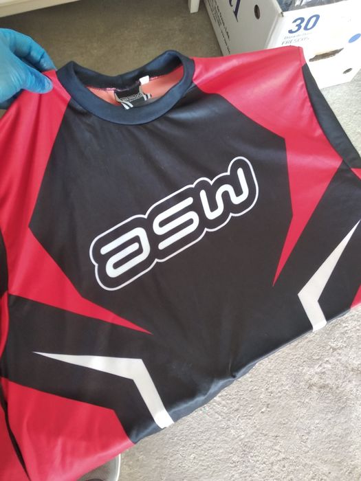 Material Enduro Moto 4