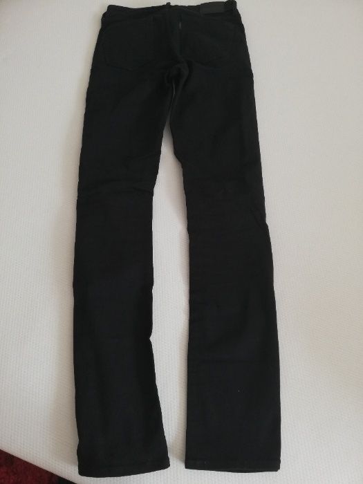 spodnie LEVIS W 27 L 34 36/38 S/M czarne spodnie LEVIS