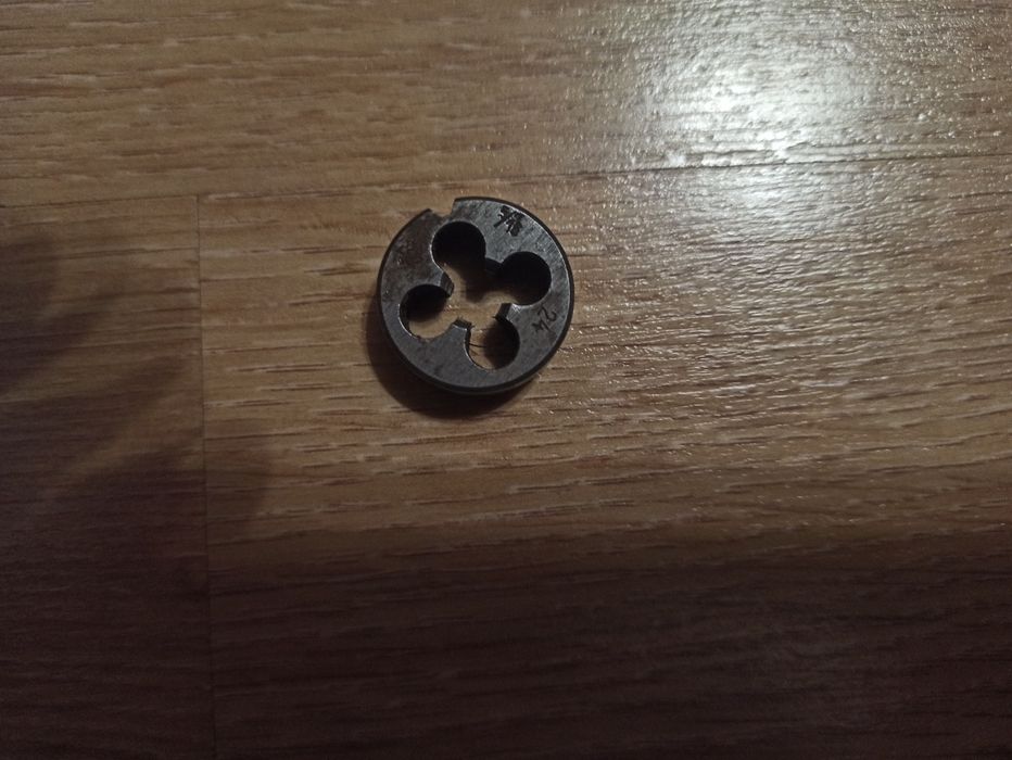 Продам лерки плашки