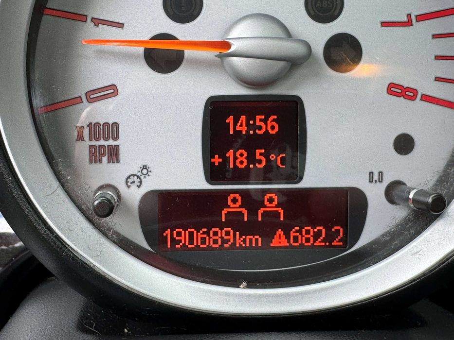 Mini Cooper 1,6 Benzyna 2006