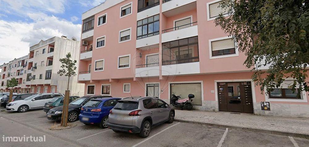 Apartamento T2 para venda — Pinhal Novo, Setúbal