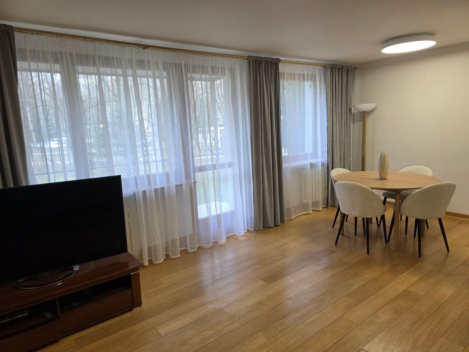 Mieszkanie na wynajem, 3 pokojowe – Czechów, ul. Żywnego