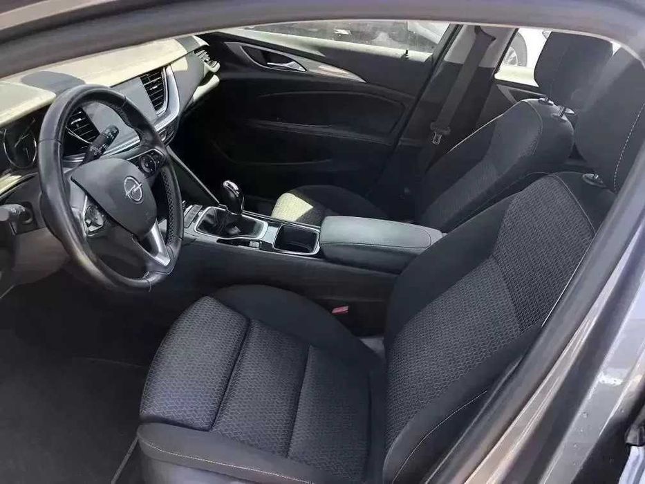 Opel Insignia Sports Tourer 1.5 D Ultimate | Financiamento disponível