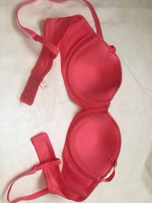 Комплект белья Maddison, р-р 75 В, крас-роз.цвет, ткань+кружево, новый