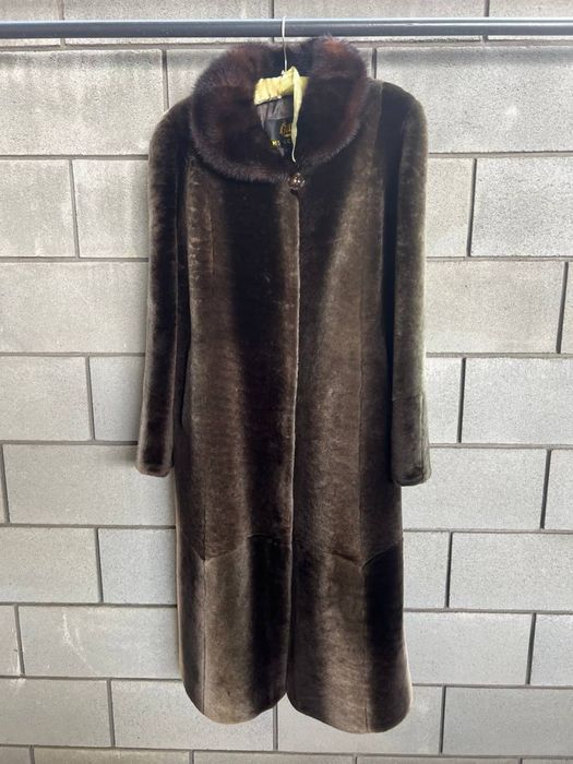 Мутоновая шуба, шуба з мутону