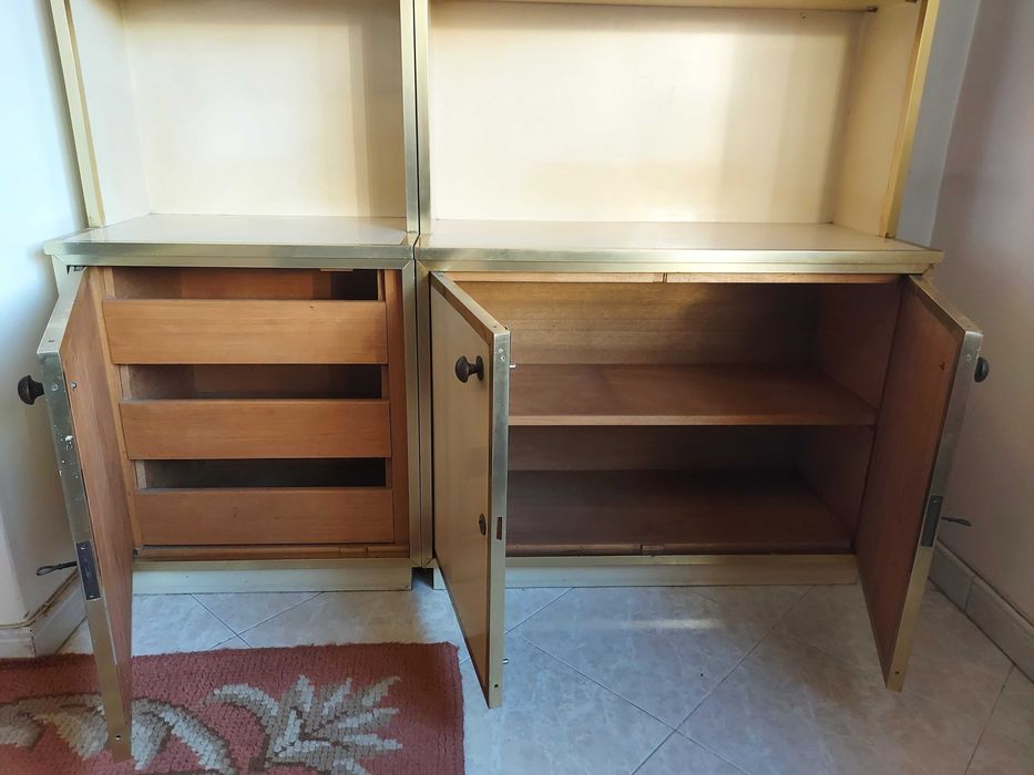 Estantes vintage lacadas