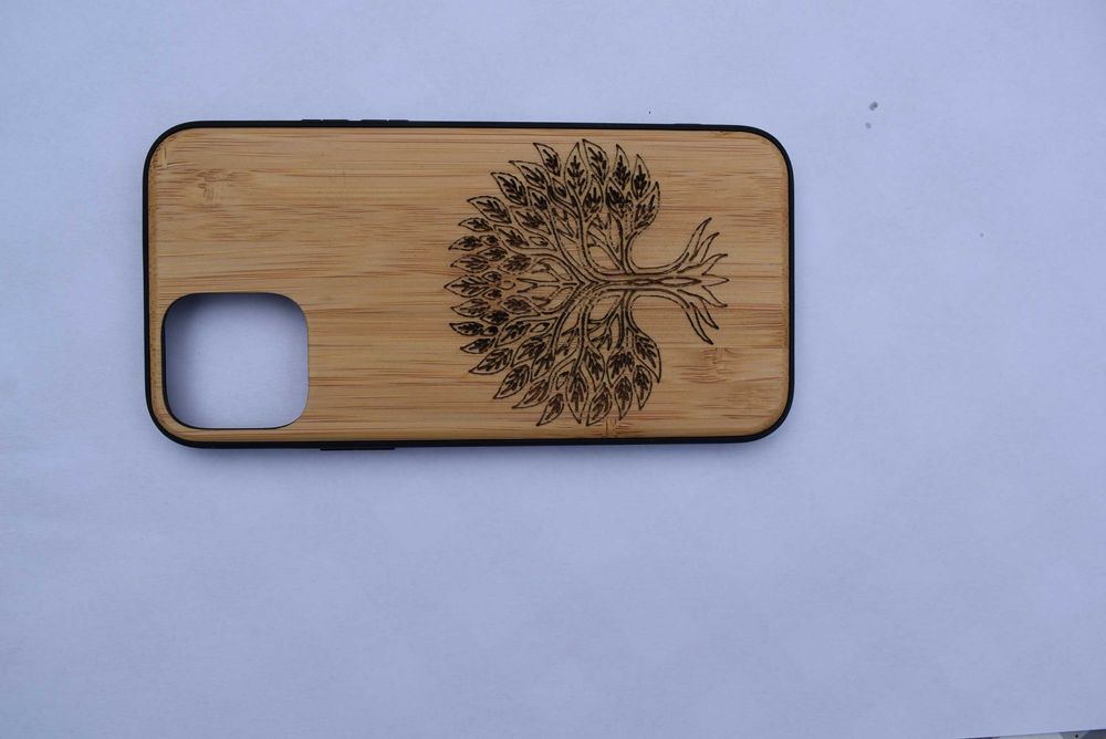 Etui drewniane do iPhona 12 pro