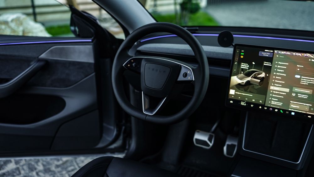 Продається Tesla Model Y Juniper 2025 AWD