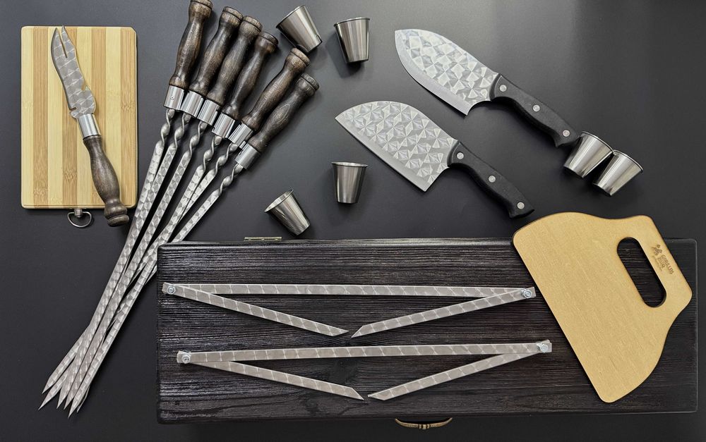 Набір шампурів в кейсі BS97 Шампура для шашлыка в кейсе на подарок