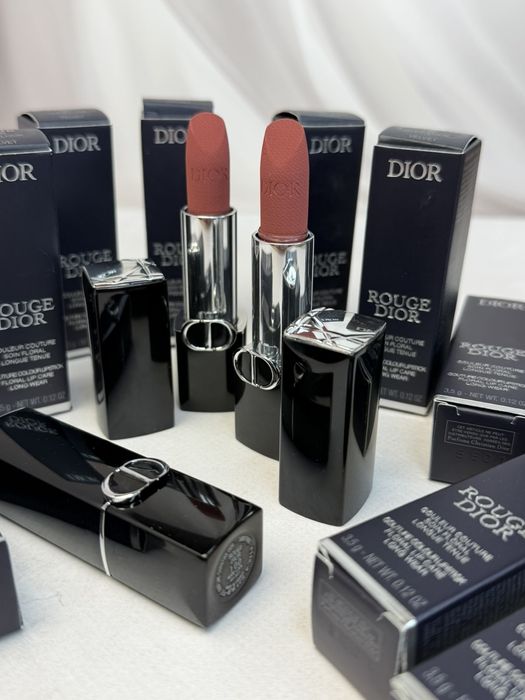 Помада для губ Dior 100 Velvet Nude Look