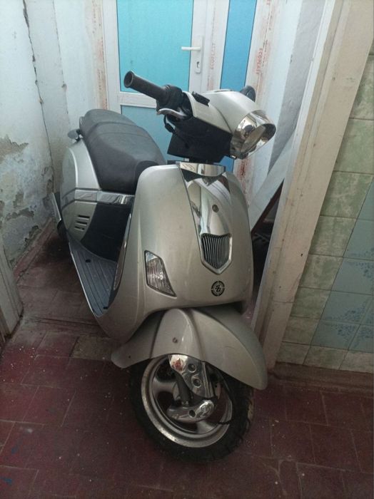 Продам ретро-скутер Speed Gear SG150T-F (150 кубів)