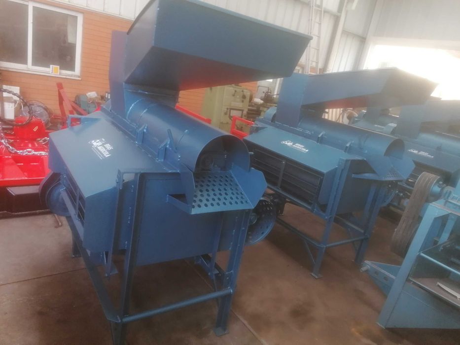 Malhadeira de milho limpeza completa Nova