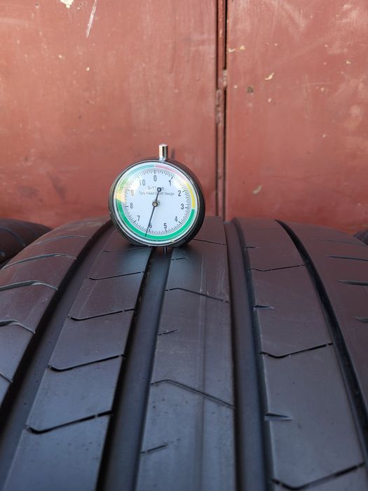 255/35/19 R19 Pirelli PZERO PZ4 RunFlat 4шт ціна за 1шт шини