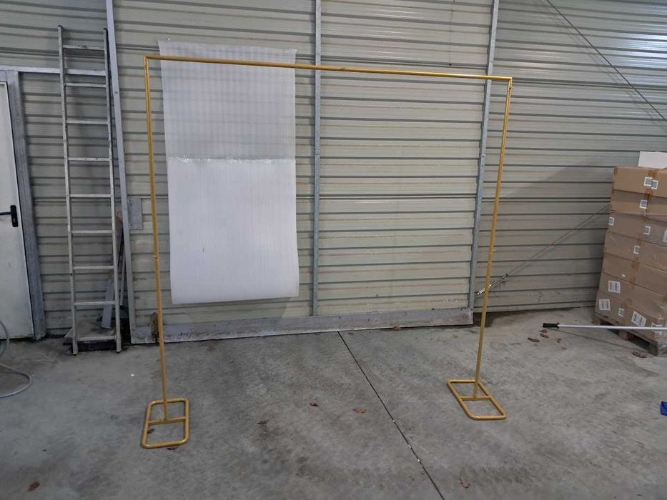 Łuk weselny złoty rurki 210cm x 210 cm średnica rurki 2.5 cm