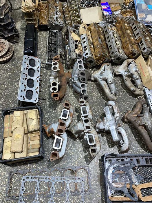 Головки блоку циліндрів, клапана Газ 21, Газ 24, Уаз, Газ 53, Газ 66