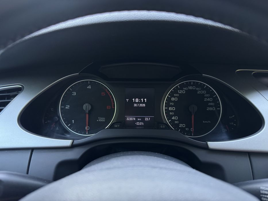 Audi A4 B8 2.0 tdi