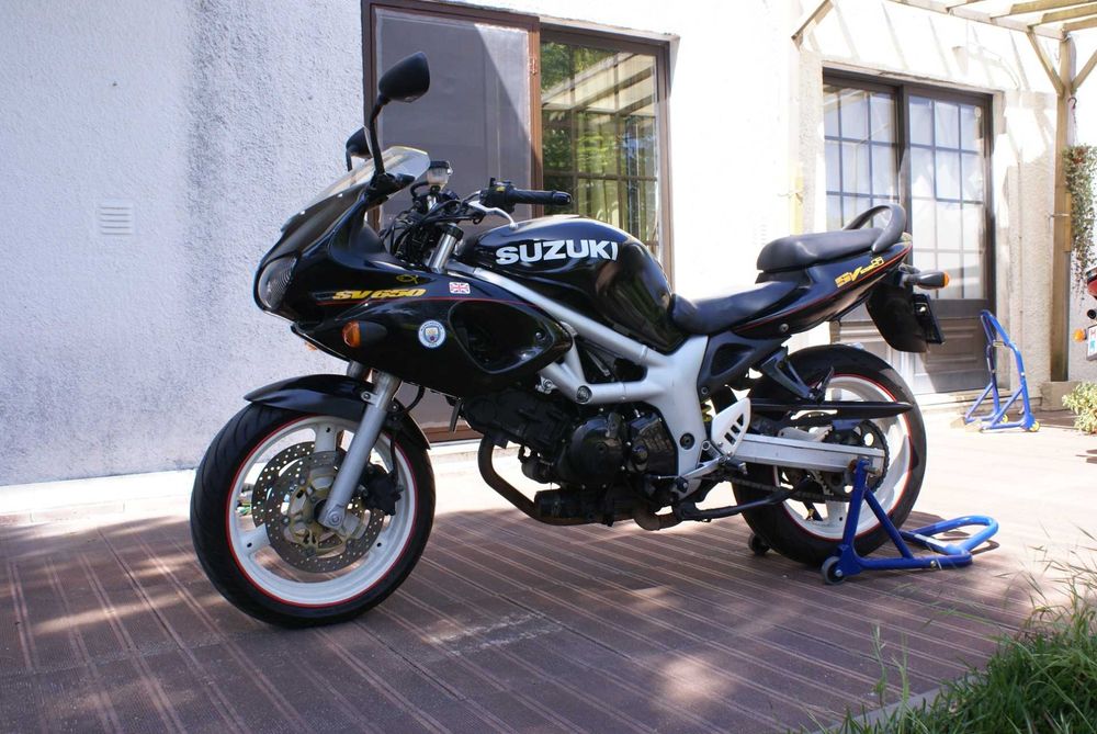 SUZUKI SV em muito bom estado!
