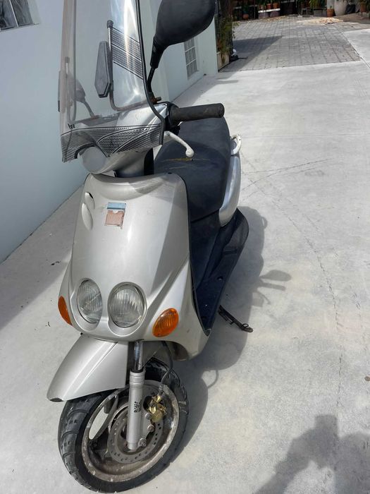Yamaha Neos (motor minarelli)