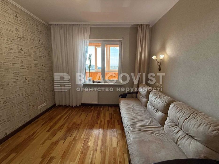 Продаж 2К квартири ст. м. Академмістечко 5 хв.пішого ходу.