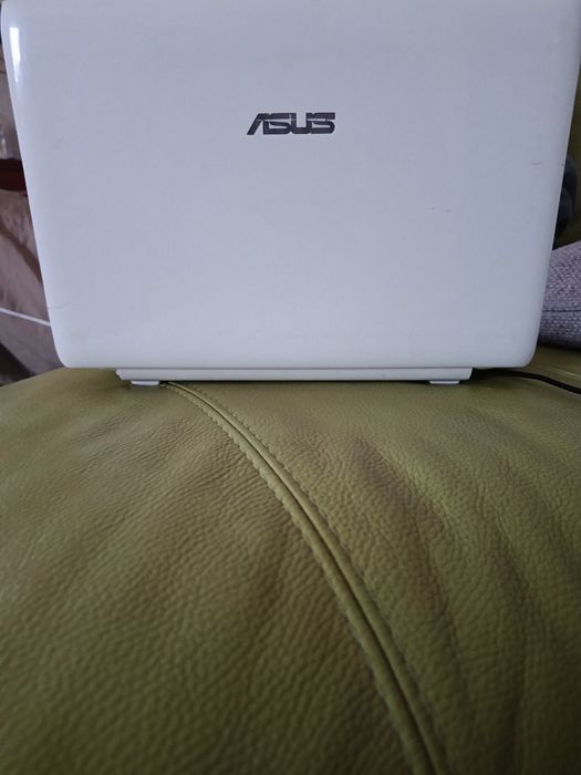 Mini laptop ASUS