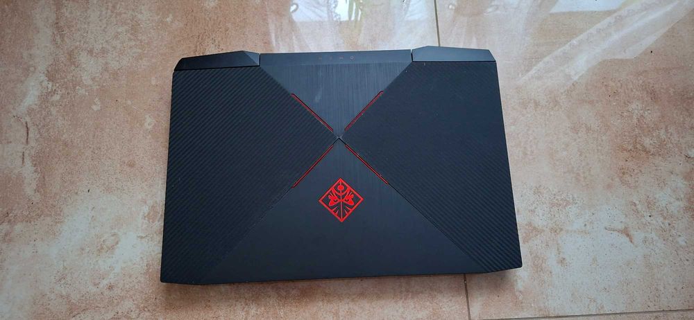HP OMEN 15 CE061ND - i7-7700HQ/GTX1060/16GB/1TB/W11